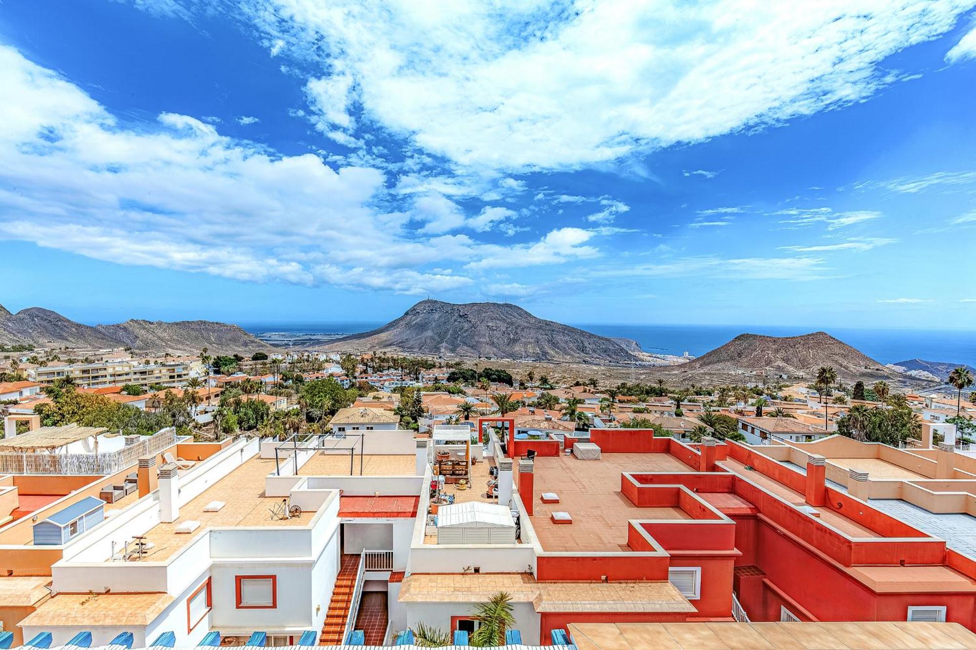 Great View Over The Ocean In Apartment Bianca With Wifi And Pool Chayofa Екстериор снимка